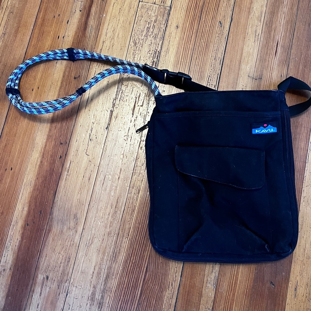 Kavu crossbody bag